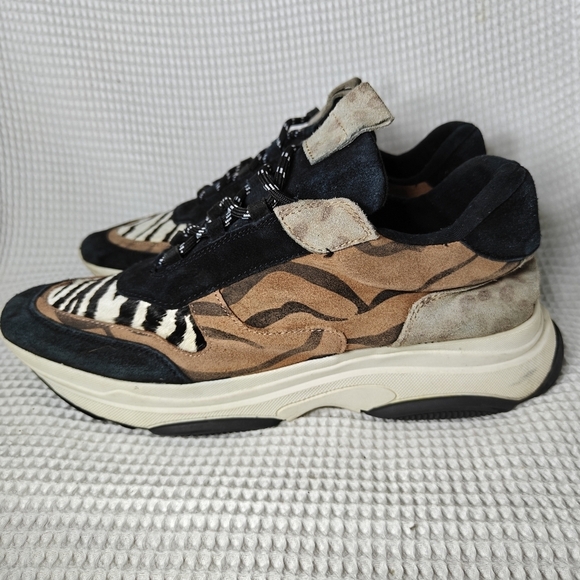 Steve Madden Other - Steve Madden Leopard Print Sneakers Leather Sneakers Shoes Men's Shoes Size 11M